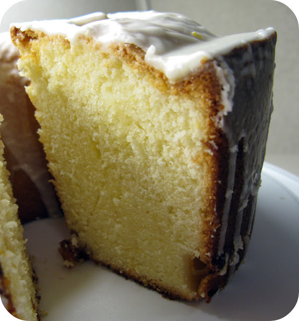 Starbucks Lemon Pound Cake
 Better Than Starbucks Lemon Pound Cake Dozen Flours