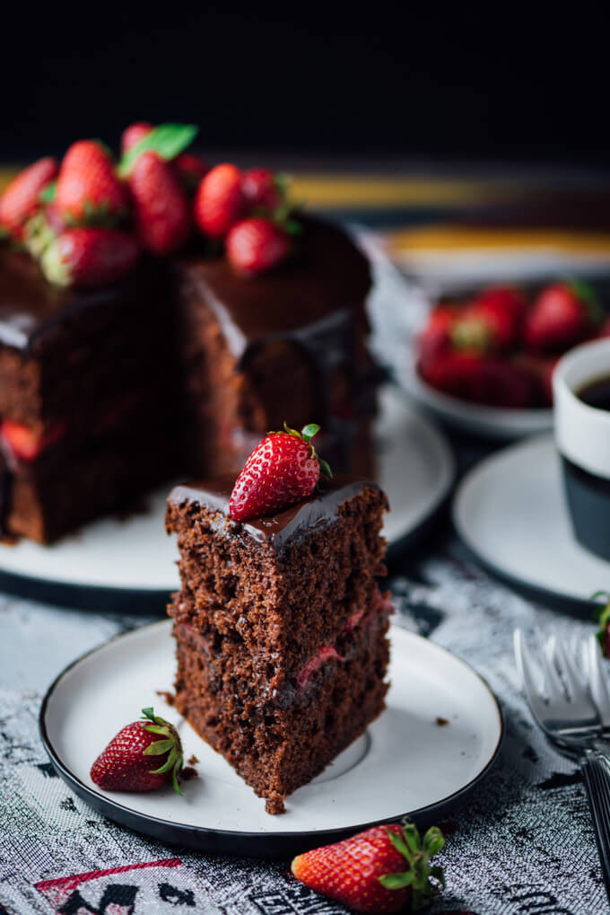 Strawberry Chocolate Cake
 Chocolate Strawberry Cake Give Recipe