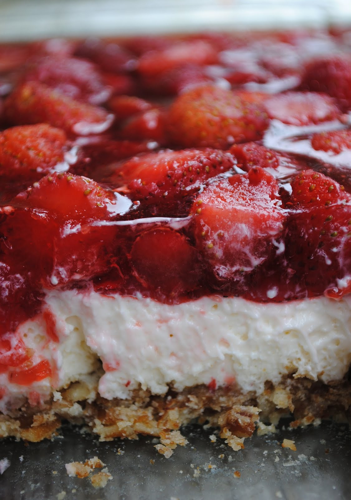 Strawberry Cream Cheese Pretzel Dessert
 Anderson MOPS Tasty Tuesday Strawberry Pretzel Dessert