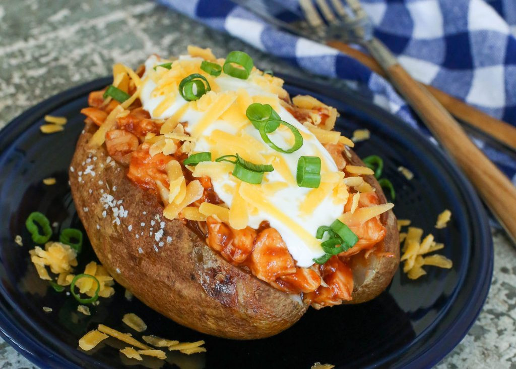 Stuffed Baked Potato
 BBQ Chicken Stuffed Baked Potatoes