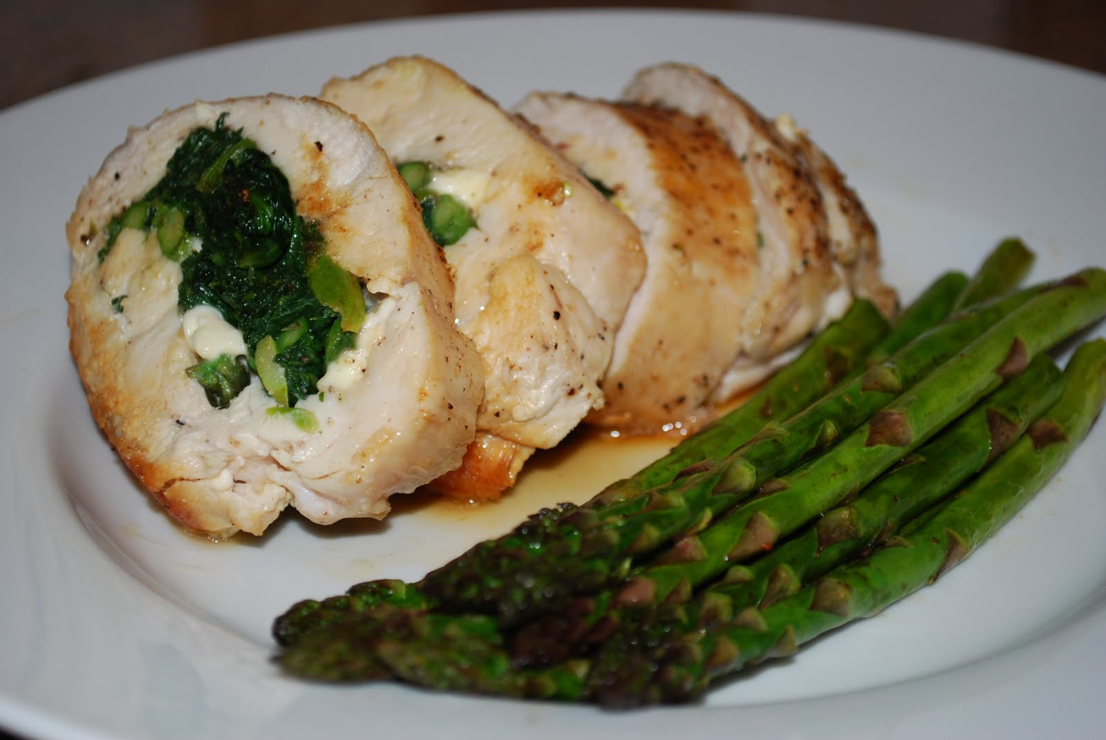 Stuffed Chicken Breasts
 Jen s Gone Paleo Stuffed Chicken Breast w Spinach and