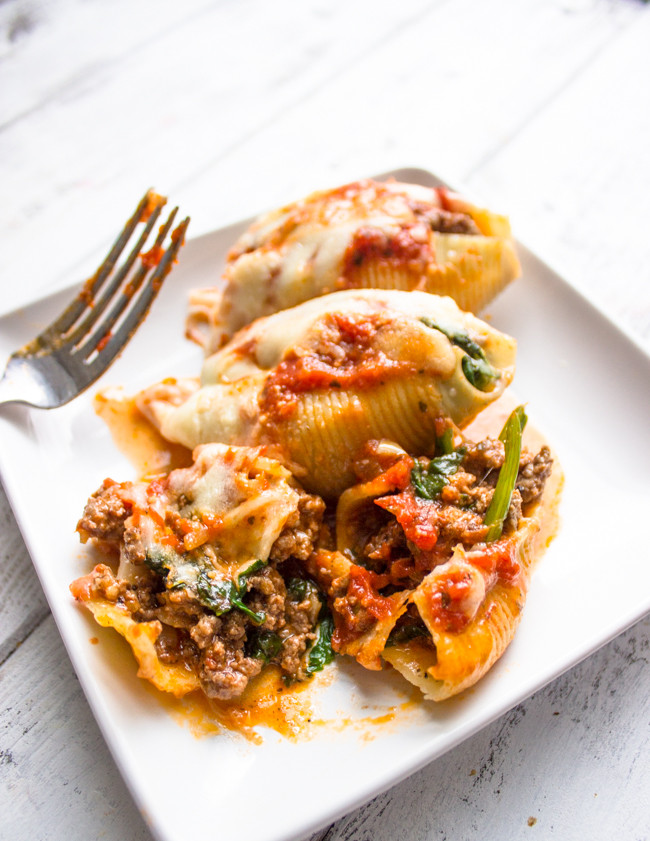 Stuffed Shells With Ground Beef
 Spinach and Ground Beef Stuffed Shells