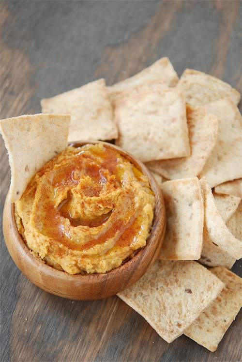 Sweet Potato Hummus
 Savory and Sweet Ve arian Snacks for the Super Bowl