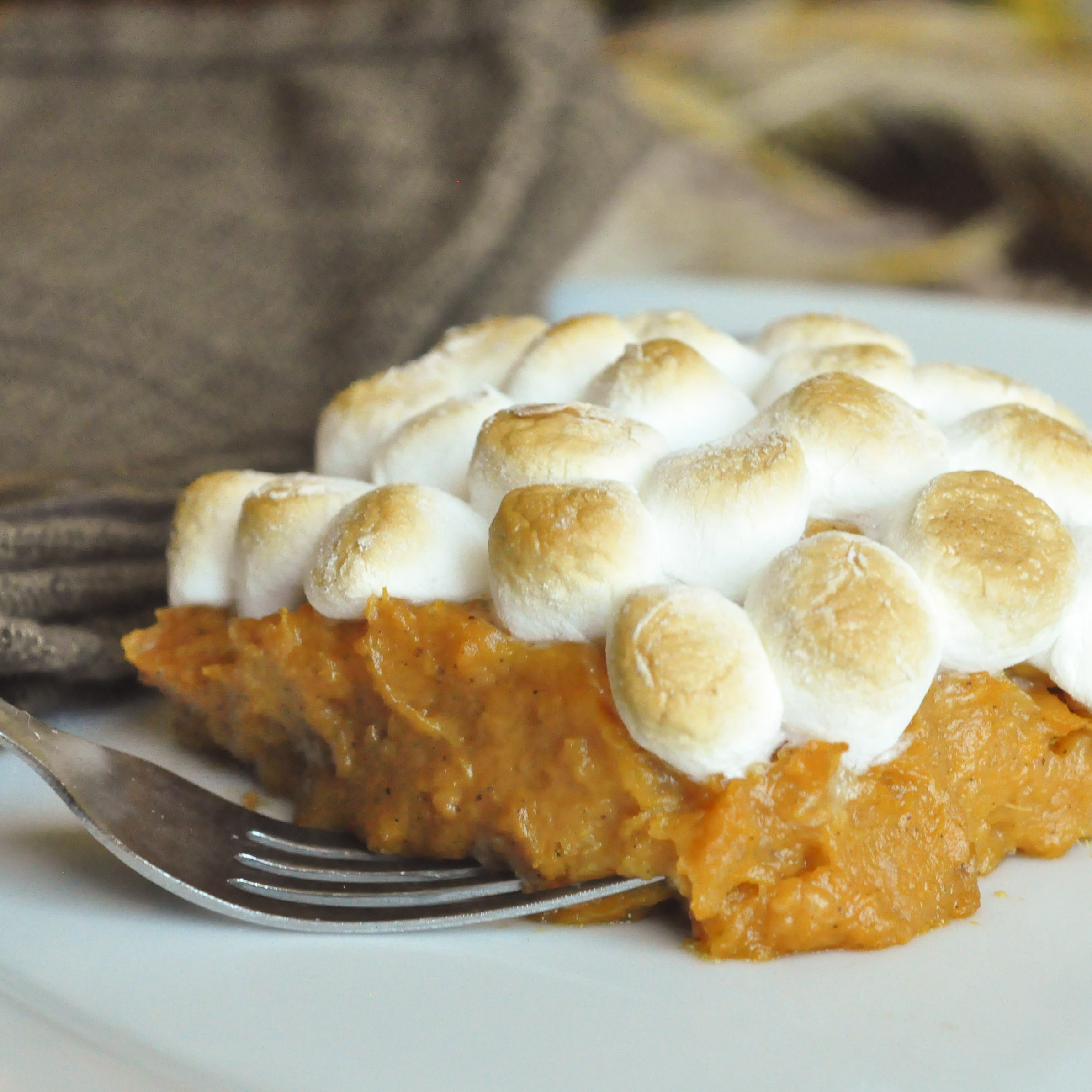 Sweet Potato Marshmallow
 Marshmallow and Sweet Potato Casserole