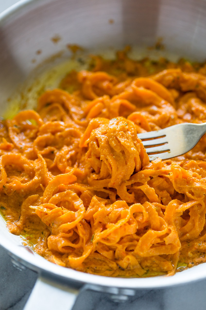 Sweet Potato Pasta
 Spiralized Sweet Potato "Pasta" with Roasted Garlic Red