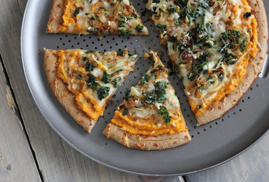 Sweet Potato Pizza
 Sweet Potato Pizza with Kale and Caramelized ions Recipe