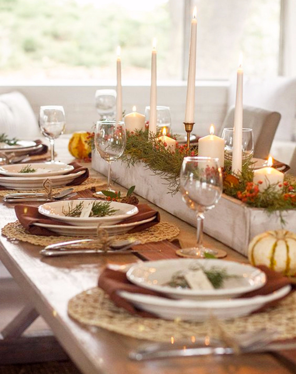 Thanksgiving Dinner Table
 Thanksgiving Table Settings • DIY Ideas for Your