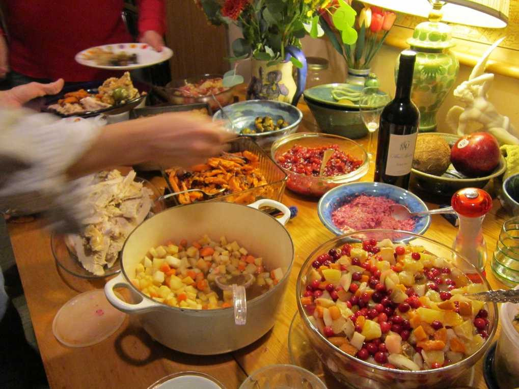 Thanksgiving Dinners To Go
 Cost Cooking Thanksgiving Dinner Business Insider