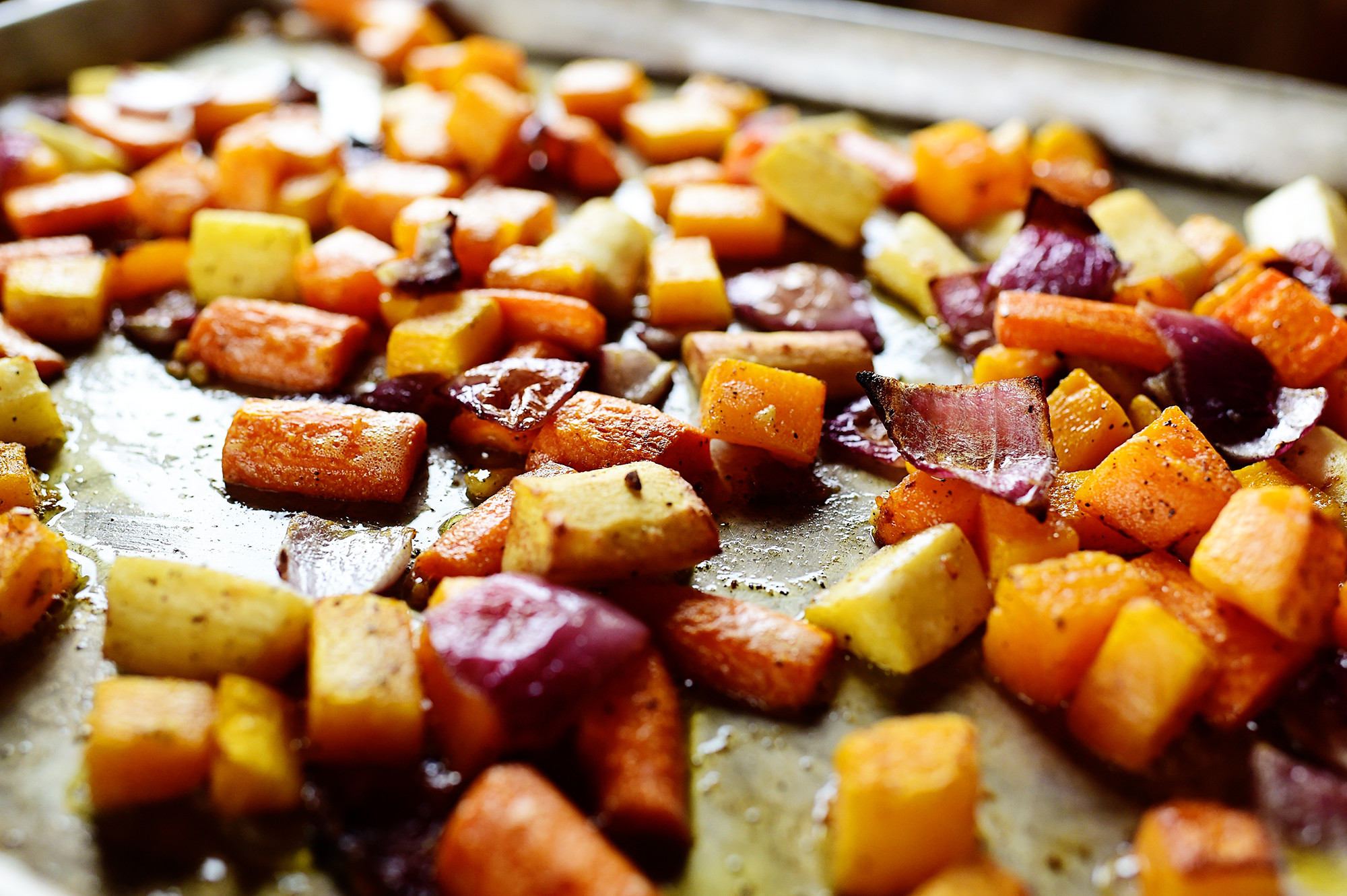 Thanksgiving Roasted Vegetables
 pioneer woman roasted ve ables thanksgiving