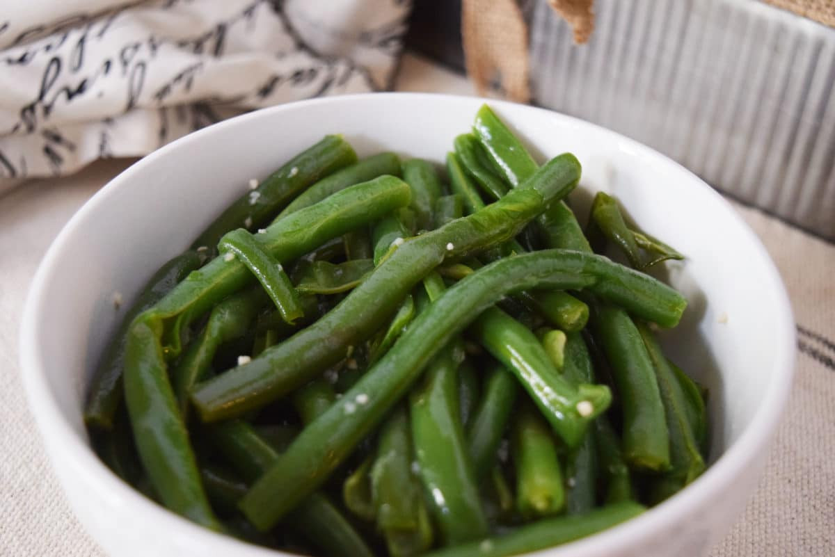 The Green Bean
 Instant Pot Garlic Butter Green Beans Soulfully Made