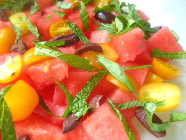 Tomato Watermelon Salad
 Refreshing Watermelon & Tomato Salad