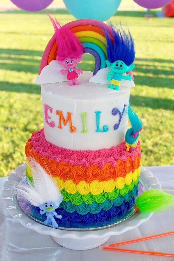 Troll Birthday Cake
 Trolls Party