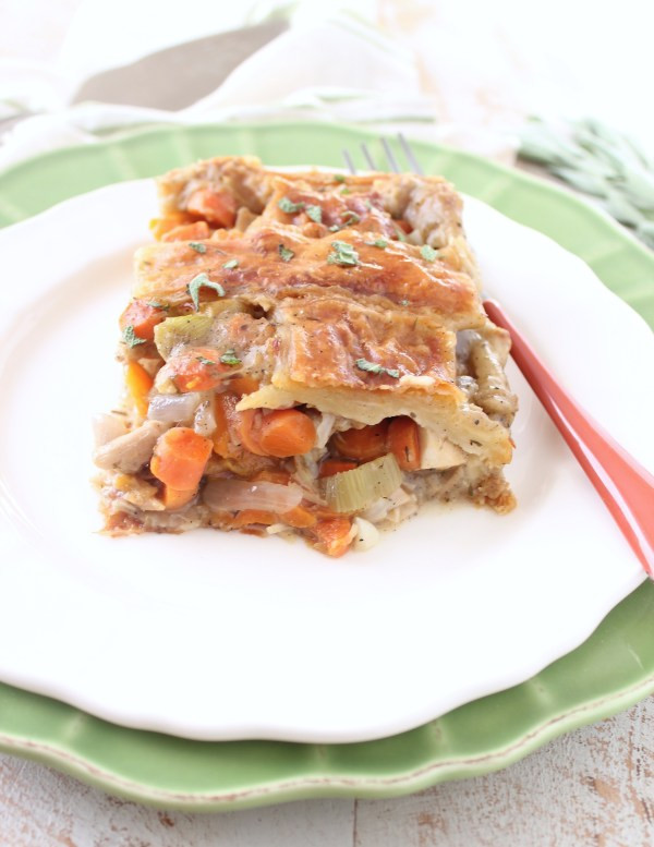 Turkey Pot Pie With Puff Pastry
 Turkey Pot Pie with Puff Pastry Crust WhitneyBond