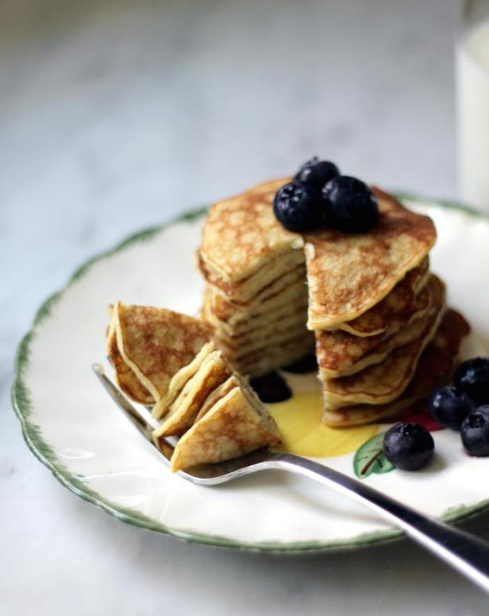 Two Ingredient Pancakes
 25 Two Ingre nt Recipes