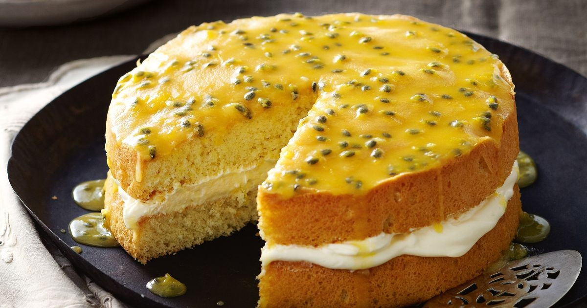 Types Of Sponge Cake
 Passionfruit sponge with chantilly cream