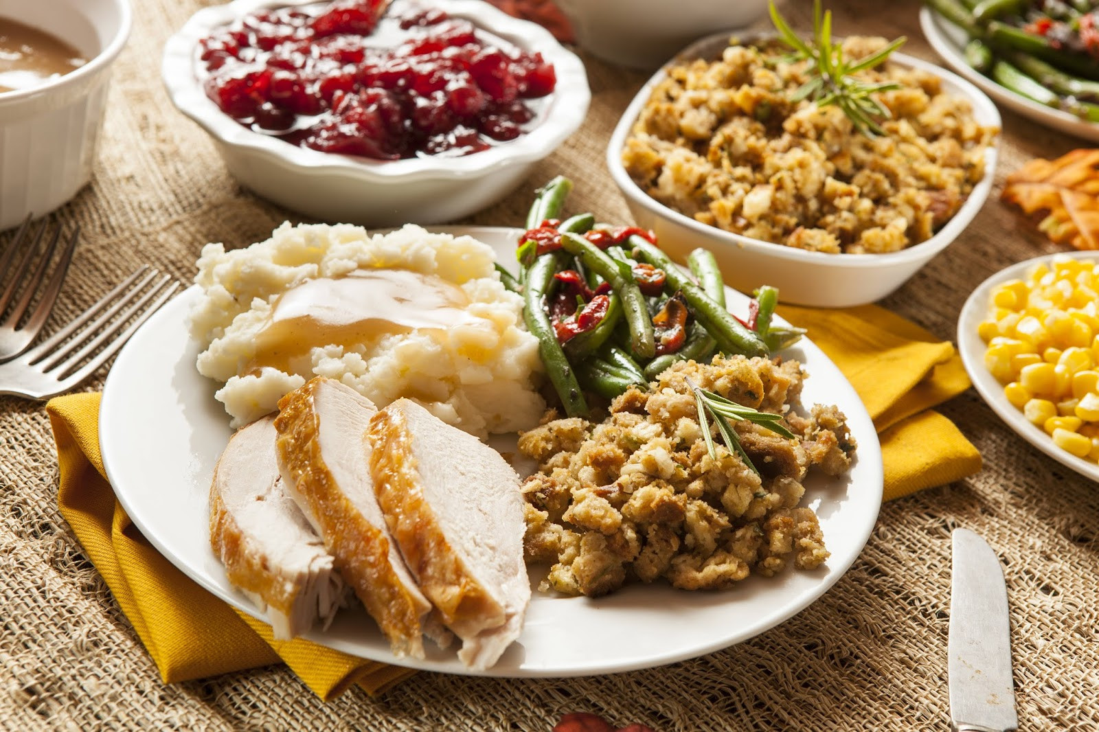 Typical Thanksgiving Dinner
 Thanksgiving Menu Recipes Traditional Thanksgiving