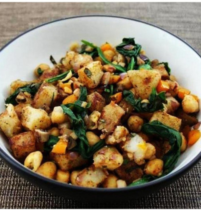 Vegan Chickpea Recipes
 Warm Potato Salad With Spinach and Chickpeas [Vegan]