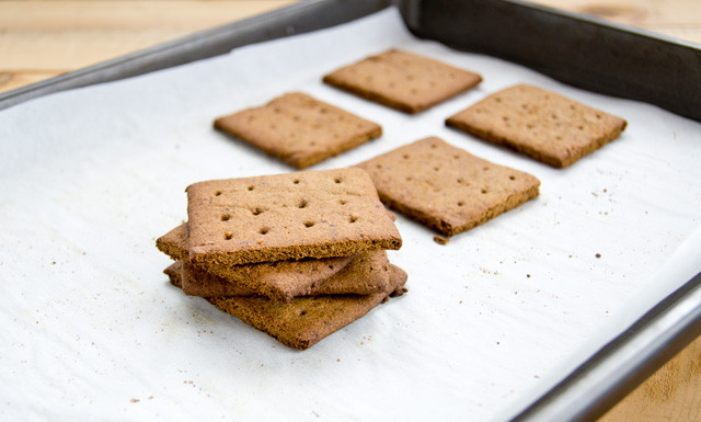 Vegan Graham Crackers
 Cucina Libera Vegan GF Graham Crackers