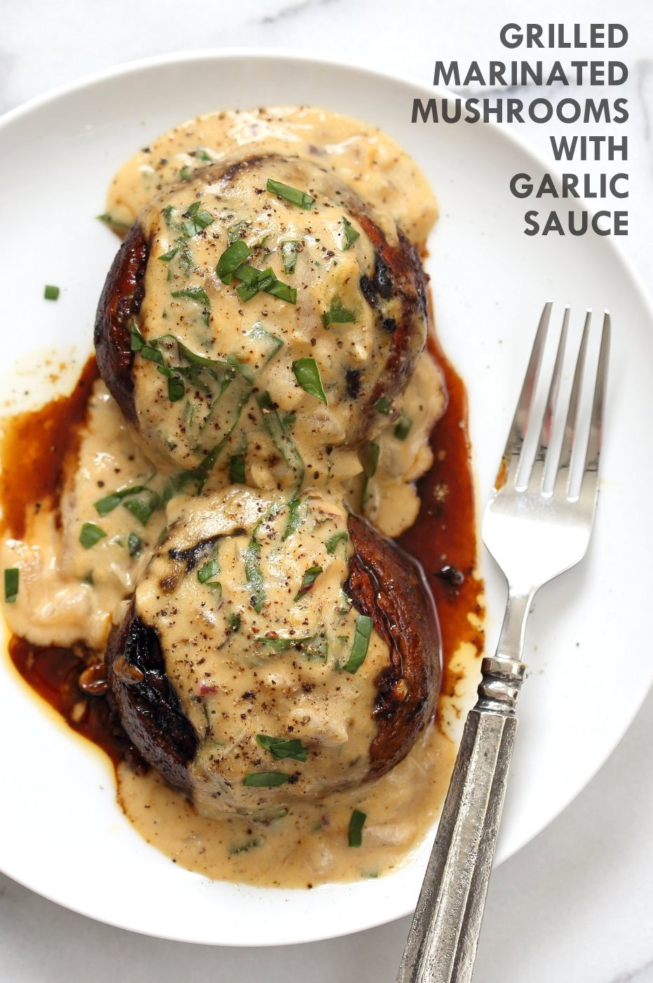 Vegan Portobello Mushroom Recipes
 Grilled Portobello Mushrooms with Garlic Sauce Vegan Richa