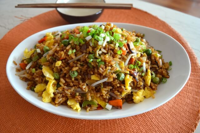 Vegetable Fried Rice
 Ve able Fried Rice The Woks of Life