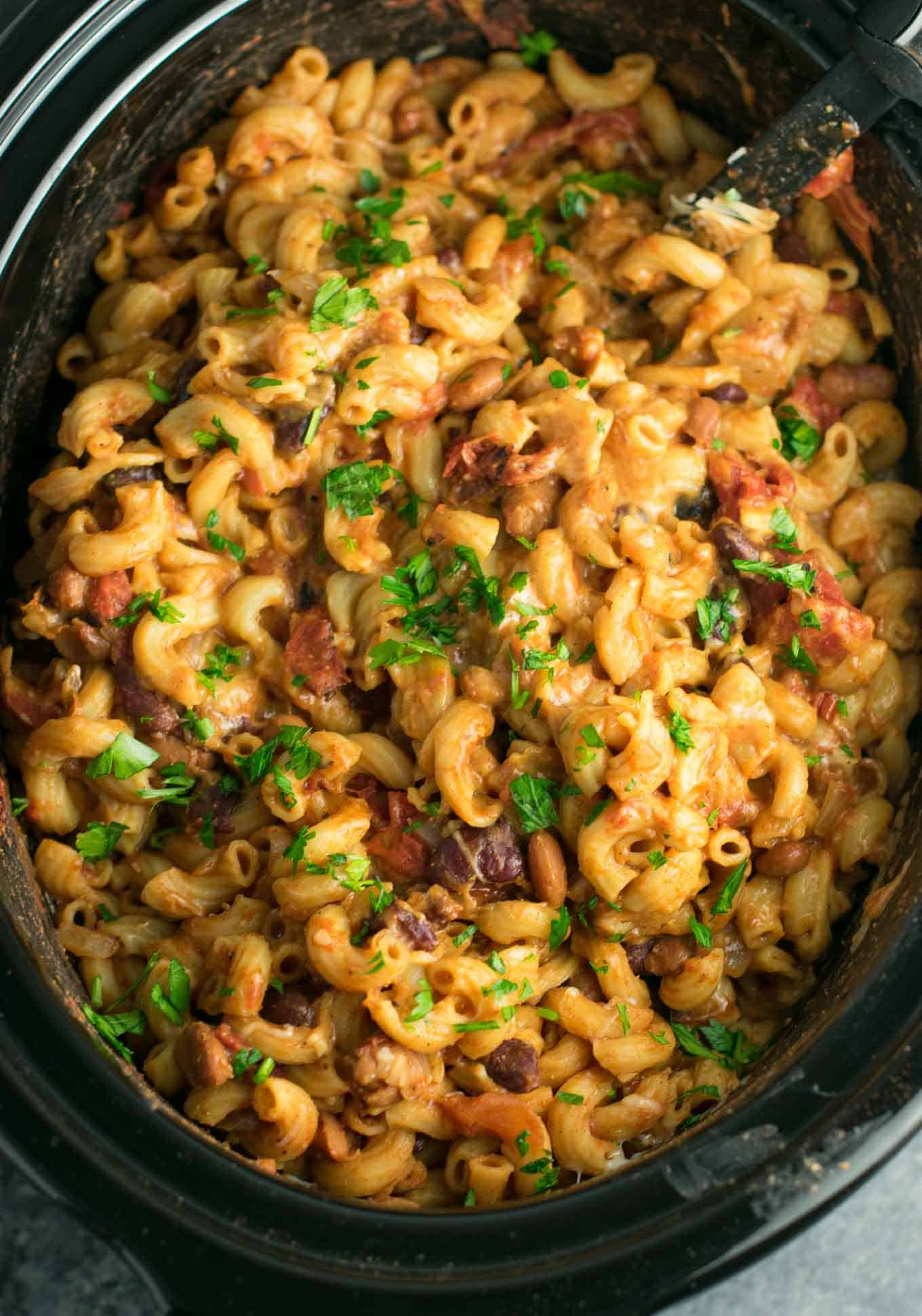 Vegetarian Crockpot Recipes
 Slow Cooker Ve arian Chili Mac Recipe Build Your Bite