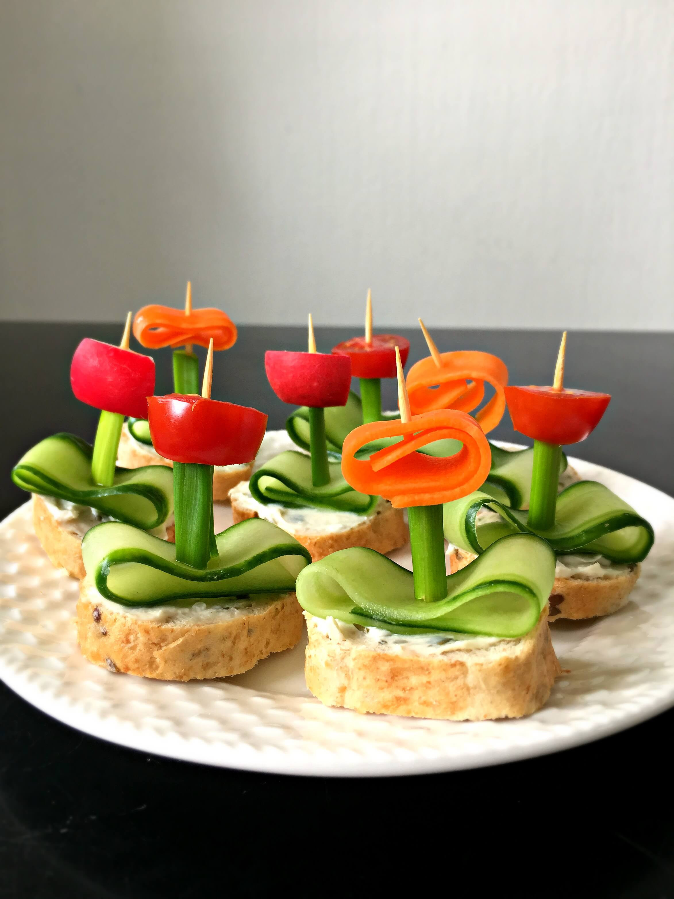 Vegetarian Party Appetizers
 Vegan Flower Appetizers with Herb "Cream Cheese"