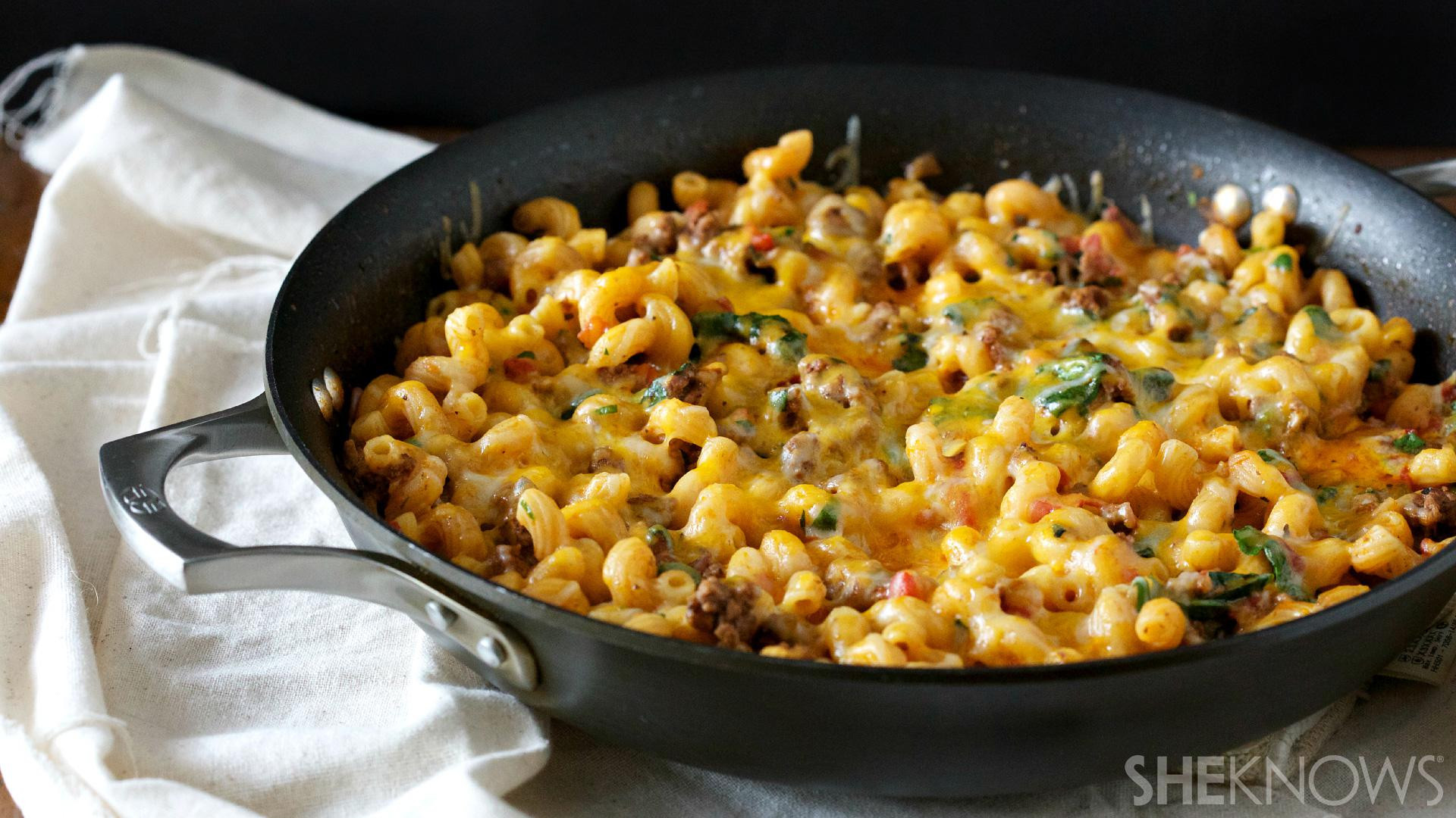 What Meat Goes With Mac And Cheese For Dinner
 e skillet beef and mac means lots of cheesy goodness