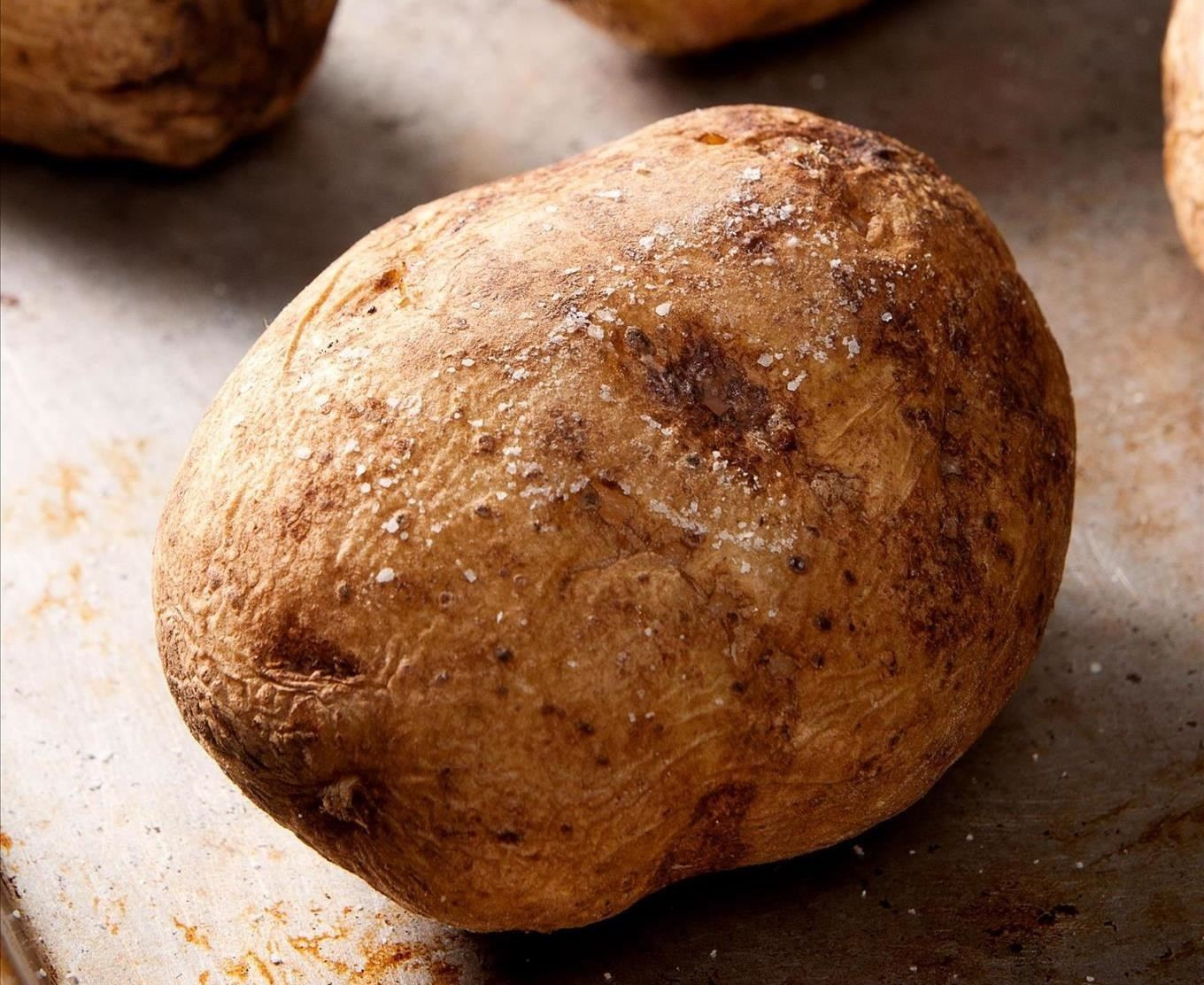 What Temp To Bake A Potato
 7 Steps to the Best Baked Potato You’ll Ever Have Food