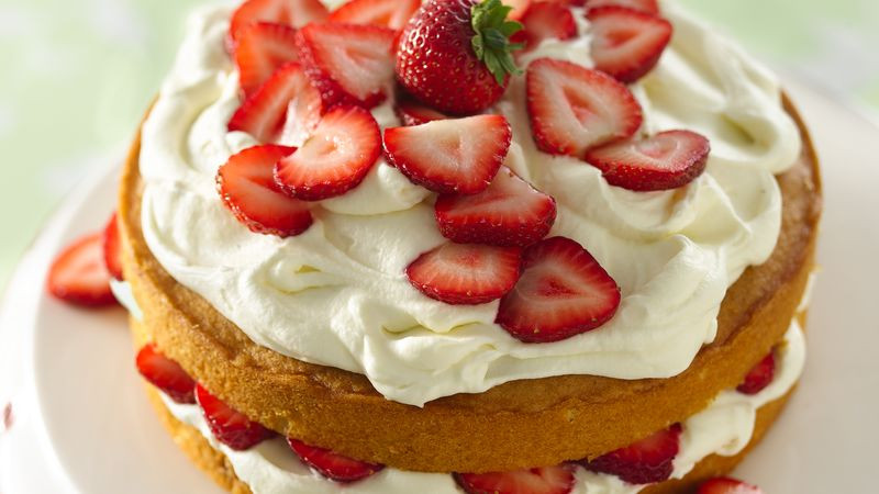 White Cake With Strawberries
 Strawberry and White Chocolate Buttercream Cake Recipe