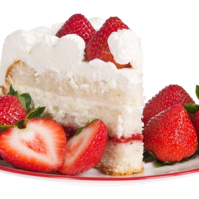 White Cake With Strawberries
 White Strawberry Whipped Cream Cake Recipe