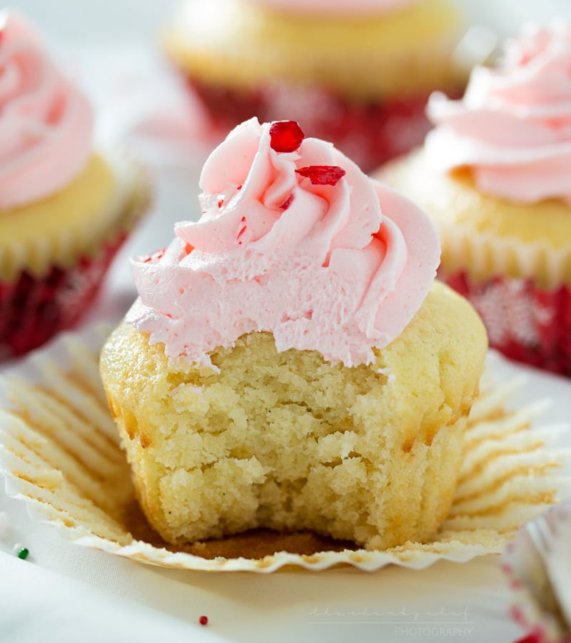 White Chocolate Cupcakes
 White Chocolate Cupcakes with Peppermint Buttercream The
