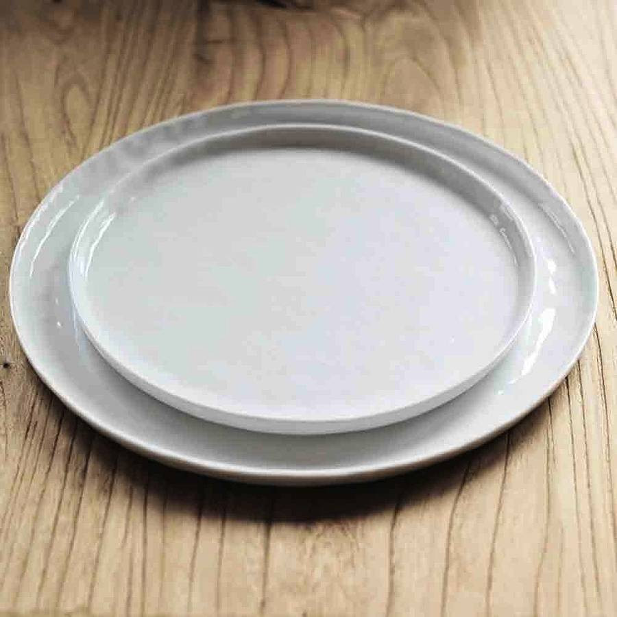 White Dinner Plates
 crumple crockery by idyll home