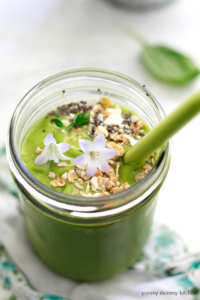 Whole Foods Smoothies
 Green and Glowing Smoothie Recipe