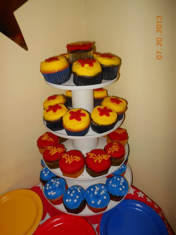 Wonder Woman Cupcakes
 Wonder Woman Cupcakes Jenn E Bakes Pinterest