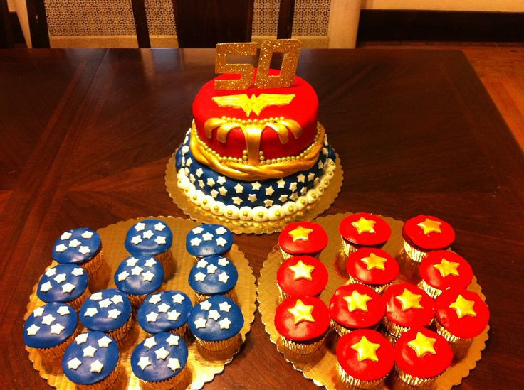 Wonder Woman Cupcakes
 Wonder Woman cake cupcakes party ideas