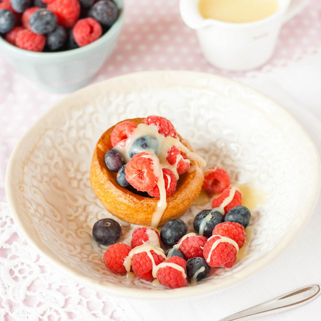 Yorkshire Pudding Dessert
 Recipe Yorkshire Puddings with Frozen Berries & White