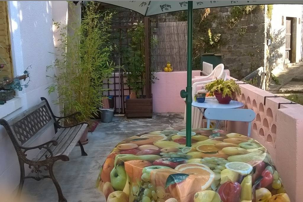 You Own A Bed And Breakfast In Southern France
 Monts d Ardèche et Val de Ligne Bed and breakfasts