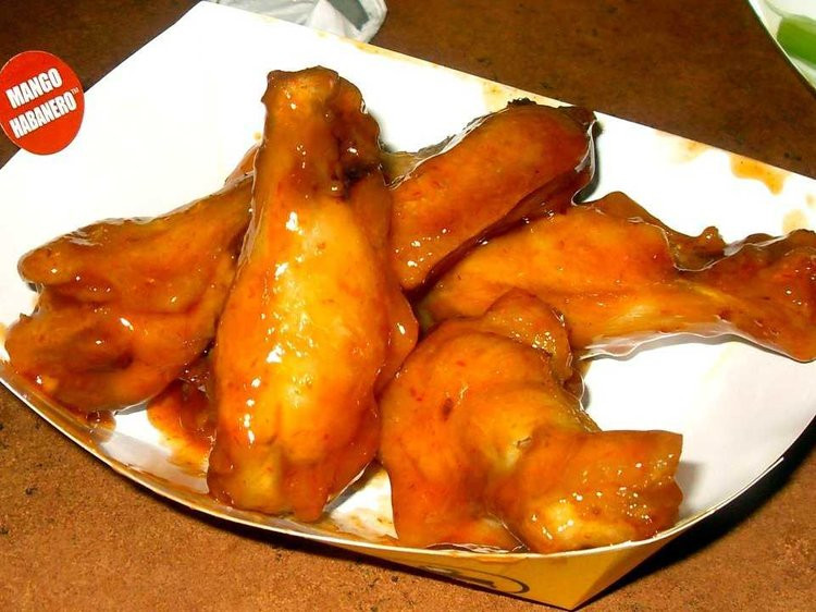 Zaxby'S Chicken Fingers &amp; Buffalo Wings
 Buffalo Wild Wings explodes higher after raising its