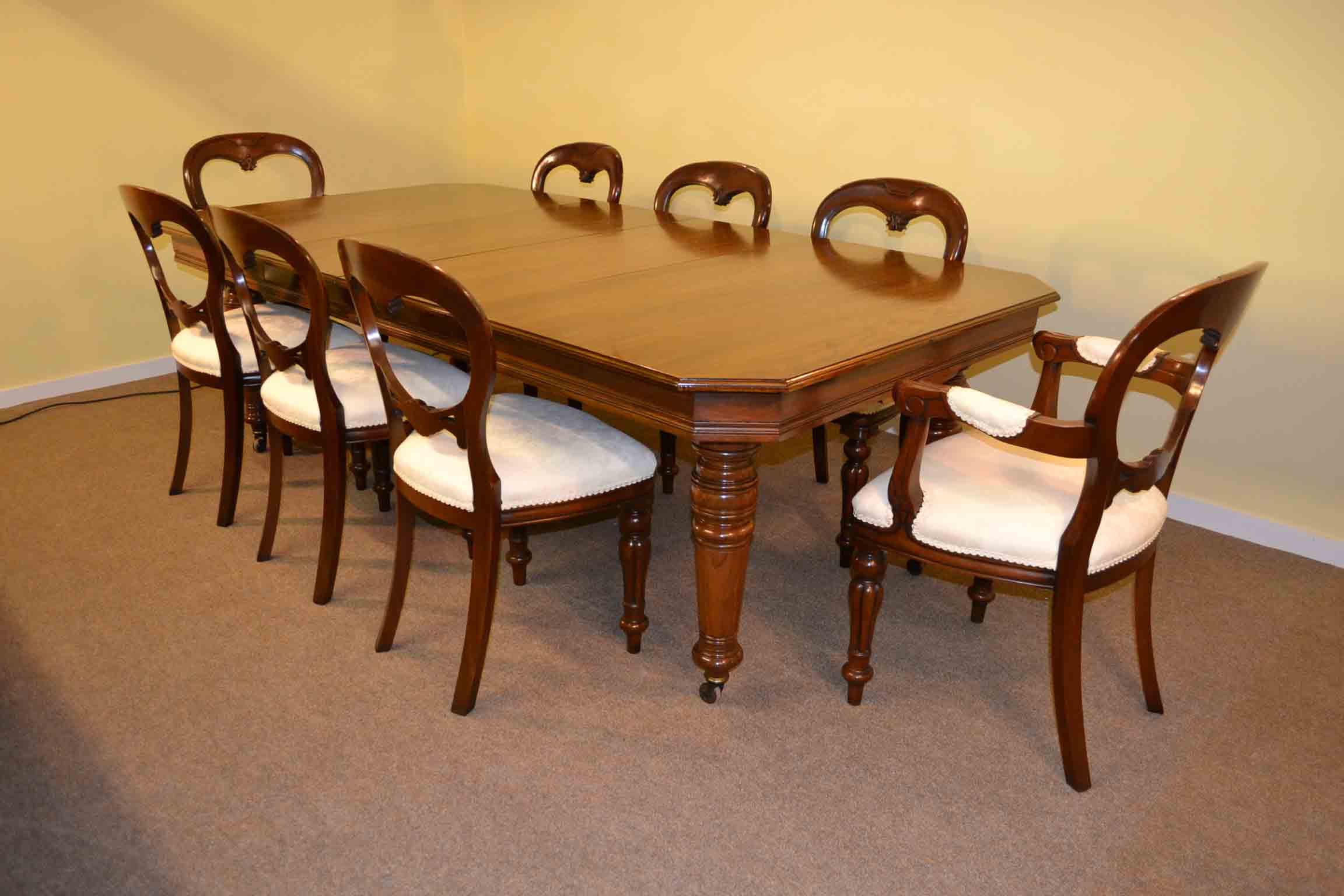8 Chair Dinner Table
 Antique Victorian Walnut Dining Table 8 ft & 8 Chairs