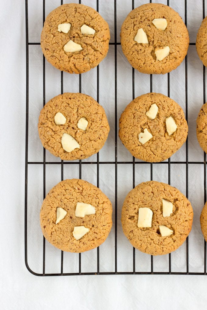 Almond Flour Peanut Butter Cookies
 Almond Flour & Peanut Butter Protein Cookies e Clever Chef