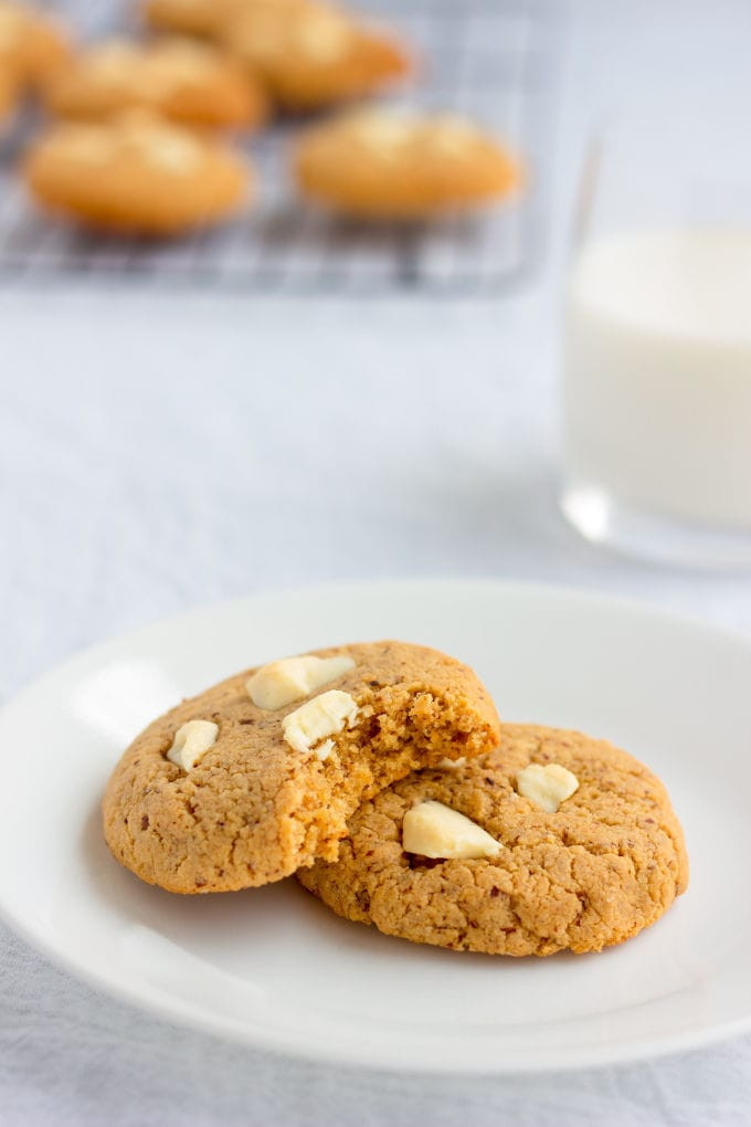 Almond Flour Peanut Butter Cookies
 Almond Flour & Peanut Butter Protein Cookies e Clever Chef