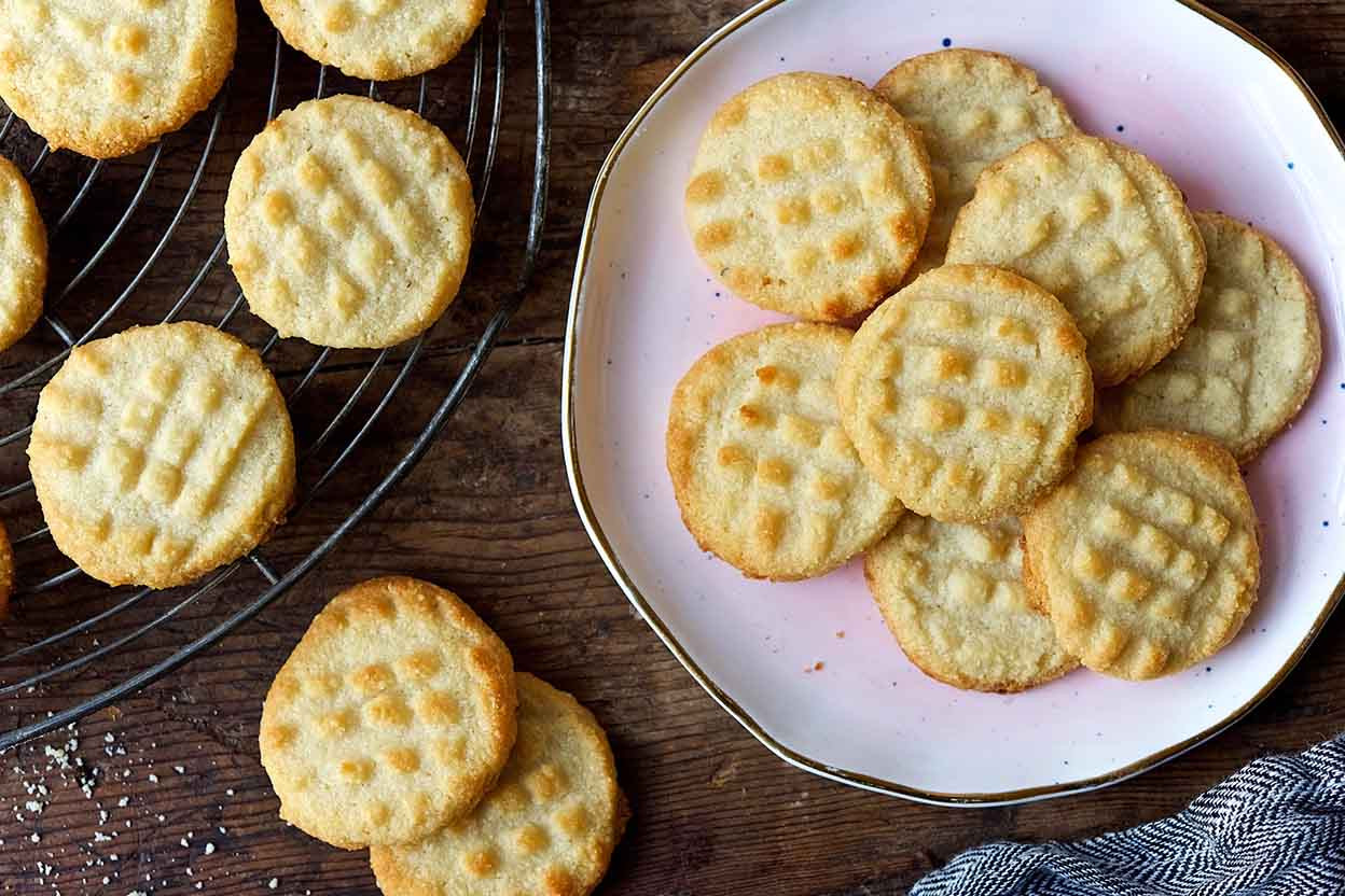 Almond Flour Shortbread Cookies
 Gluten Free Almond Flour Shortbread Cookies Recipe