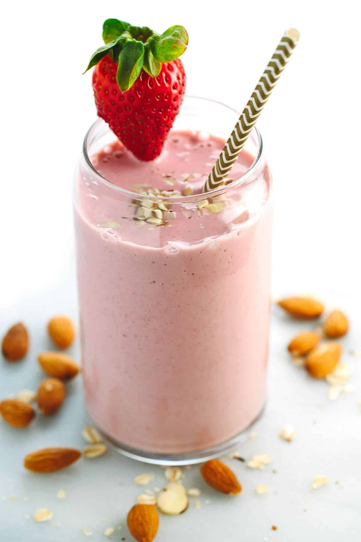 Almond Milk Smoothie Recipes
 berry smoothie with almond milk and yogurt
