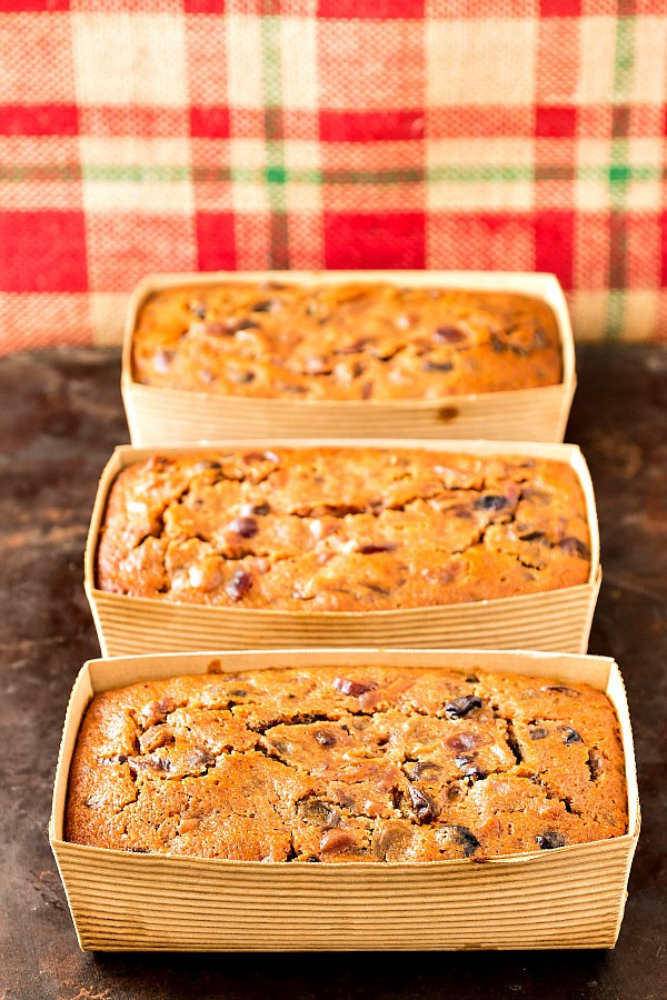 Alton Brown Fruitcake
 Alton Brown Fruit Cake The Beloved s Version