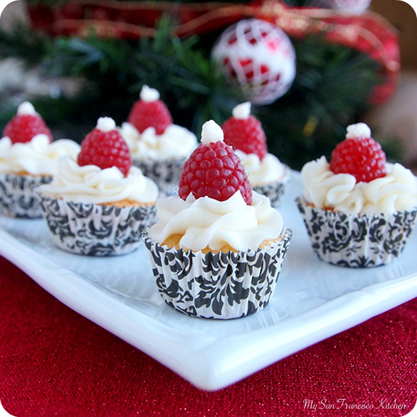 Angel Food Cake Cupcakes
 Mini Angel Food Cupcakes