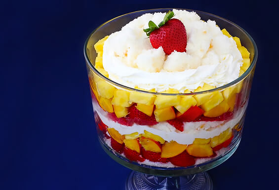 Angel Food Cake Trifles
 How To Make An Easy Trifle