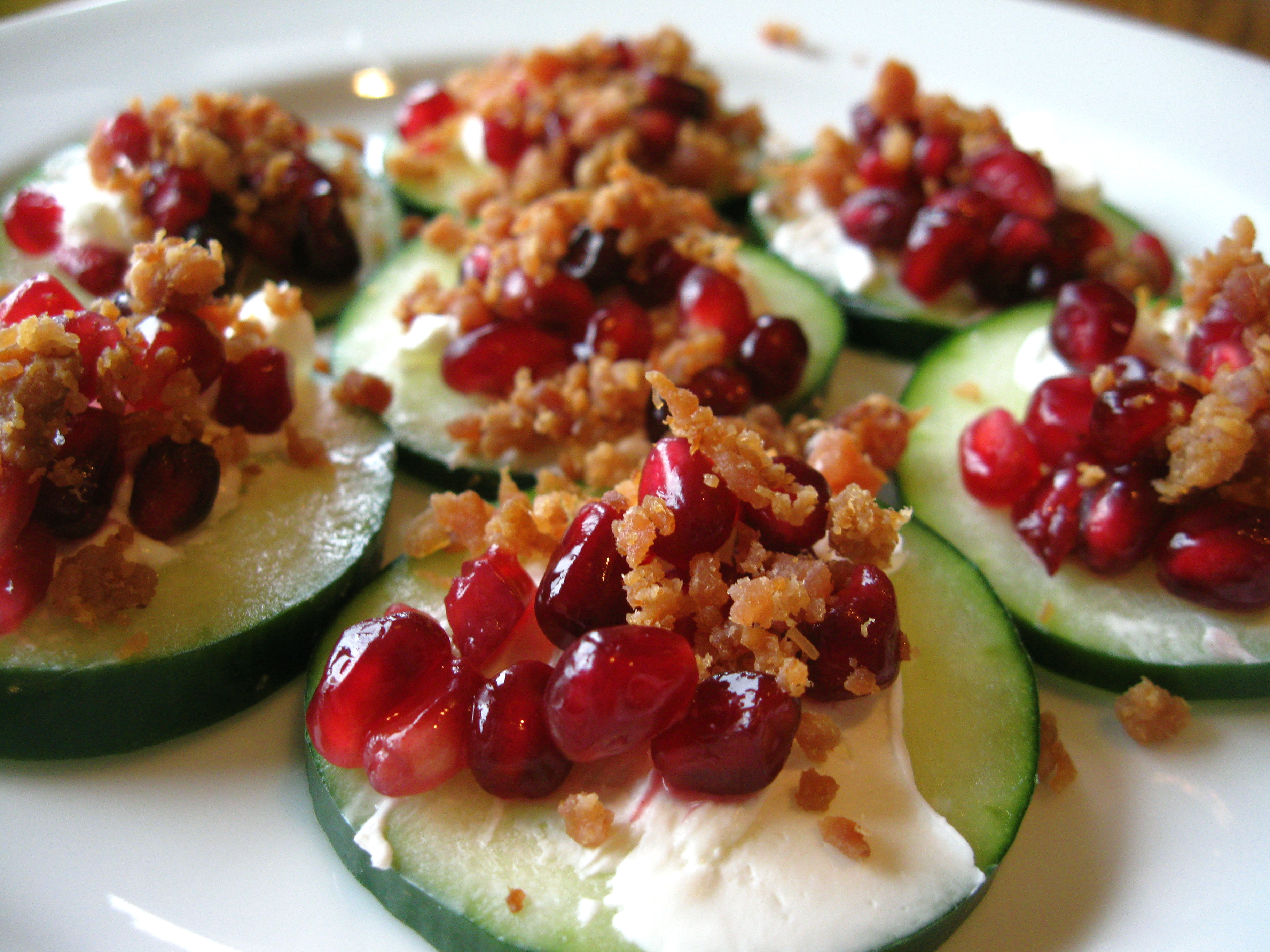 Appetizers For Christmas
 Fun and Easy Christmas Appetizers or Joyous Canapes