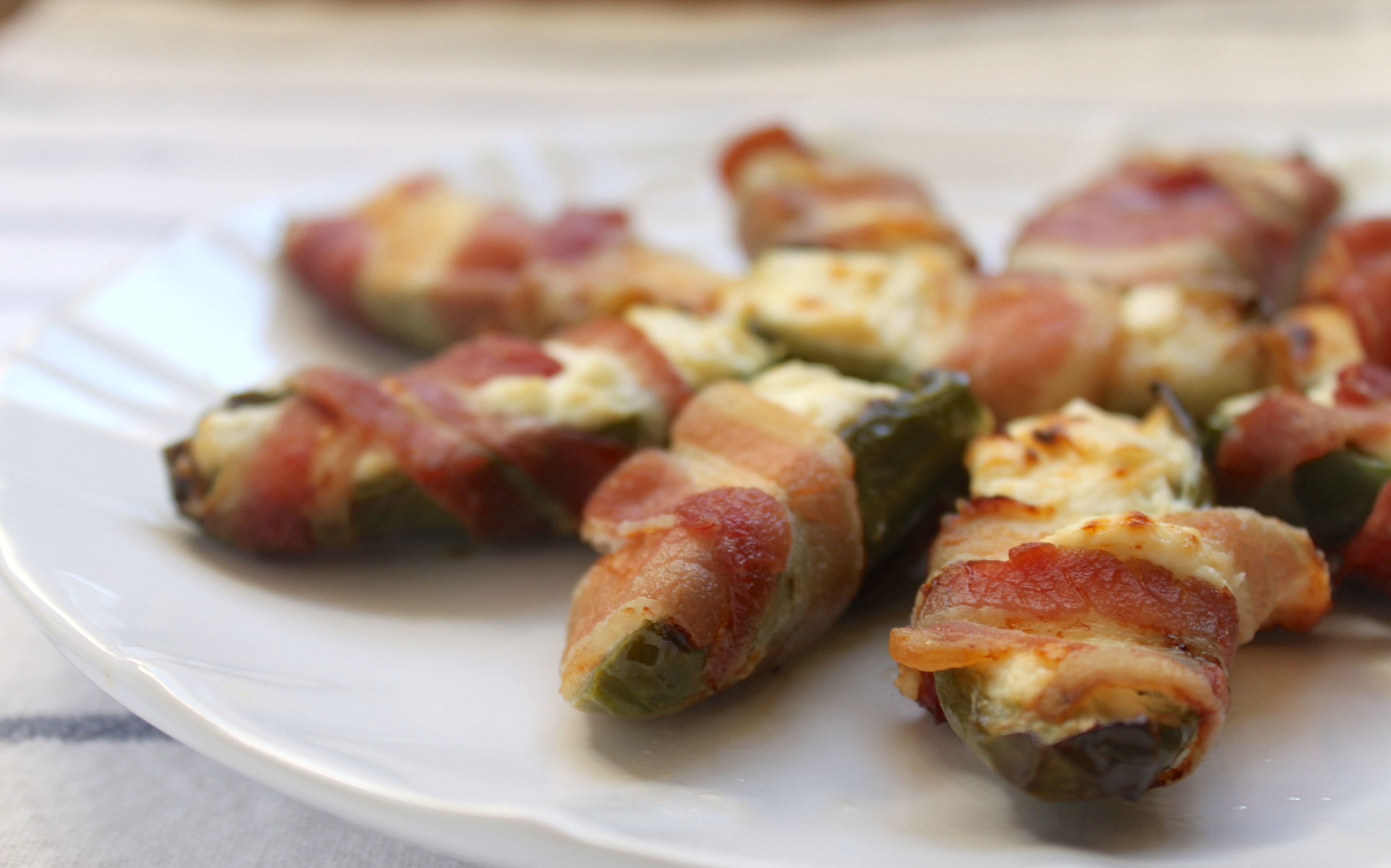 Appetizers With Cream Cheese
 Jalapeno Cream Cheese & Bacon Appetizers ey re