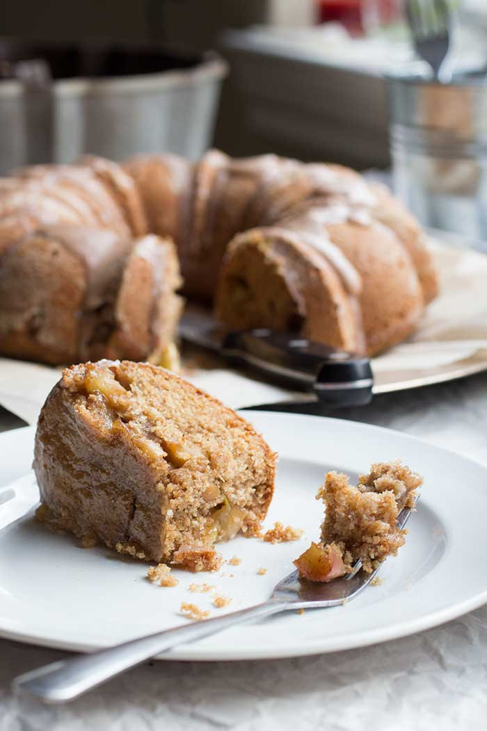 Apple Bundt Cake
 Apple Pie Bundt Cake