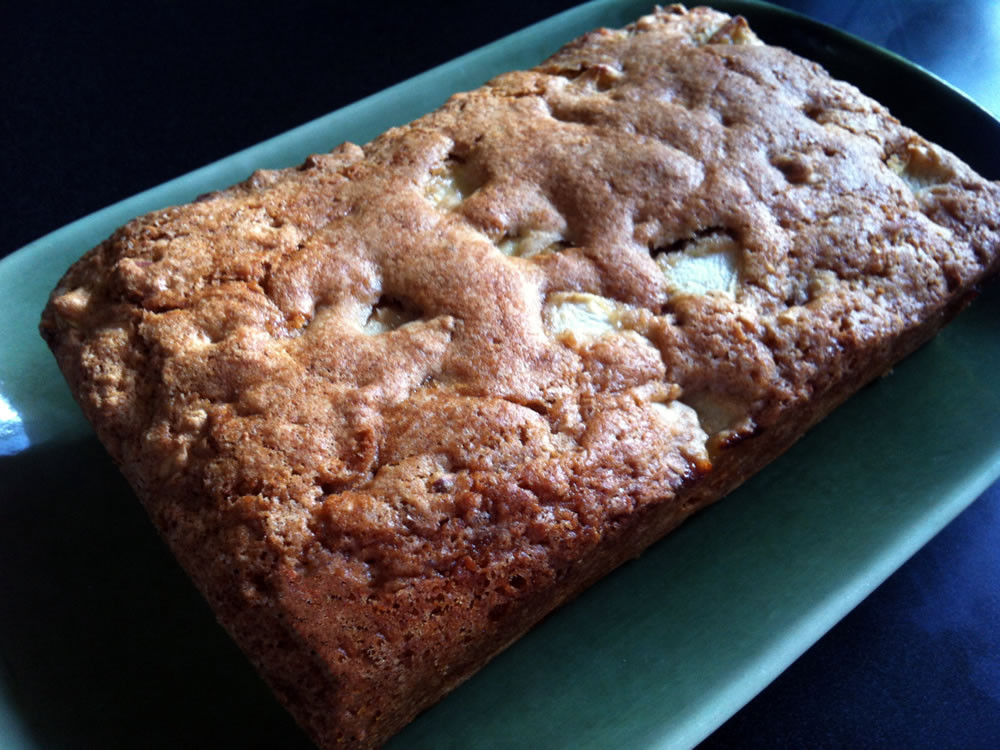 Apple Cake Easy
 Super Easy Apple Cake